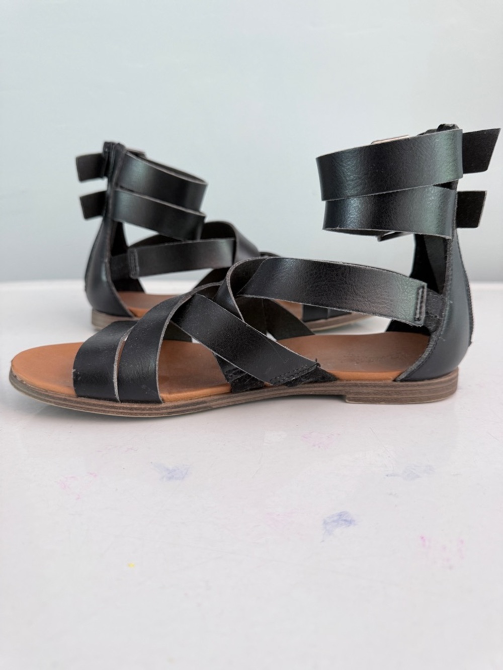 BLack gladiator sandals - Picture 3 of 6